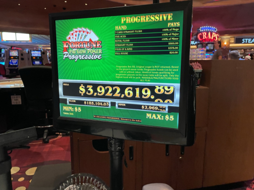 kasvot ylöspäin pai gow -pokeri progressiivinen